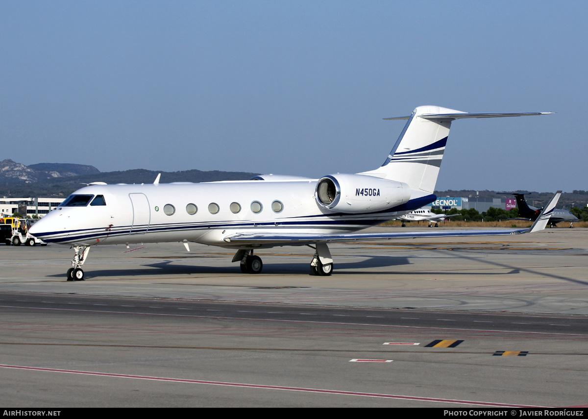Aircraft Photo of N450GA | Gulfstream Aerospace G-IV-X Gulfstream G450 | AirHistory.net #661430