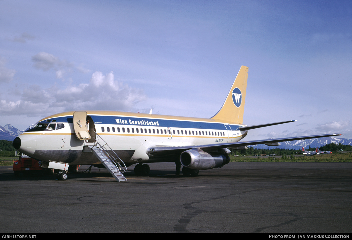 Aircraft Photo of N461GB | Boeing 737-293 | Wien Consolidated Airlines | AirHistory.net #661525