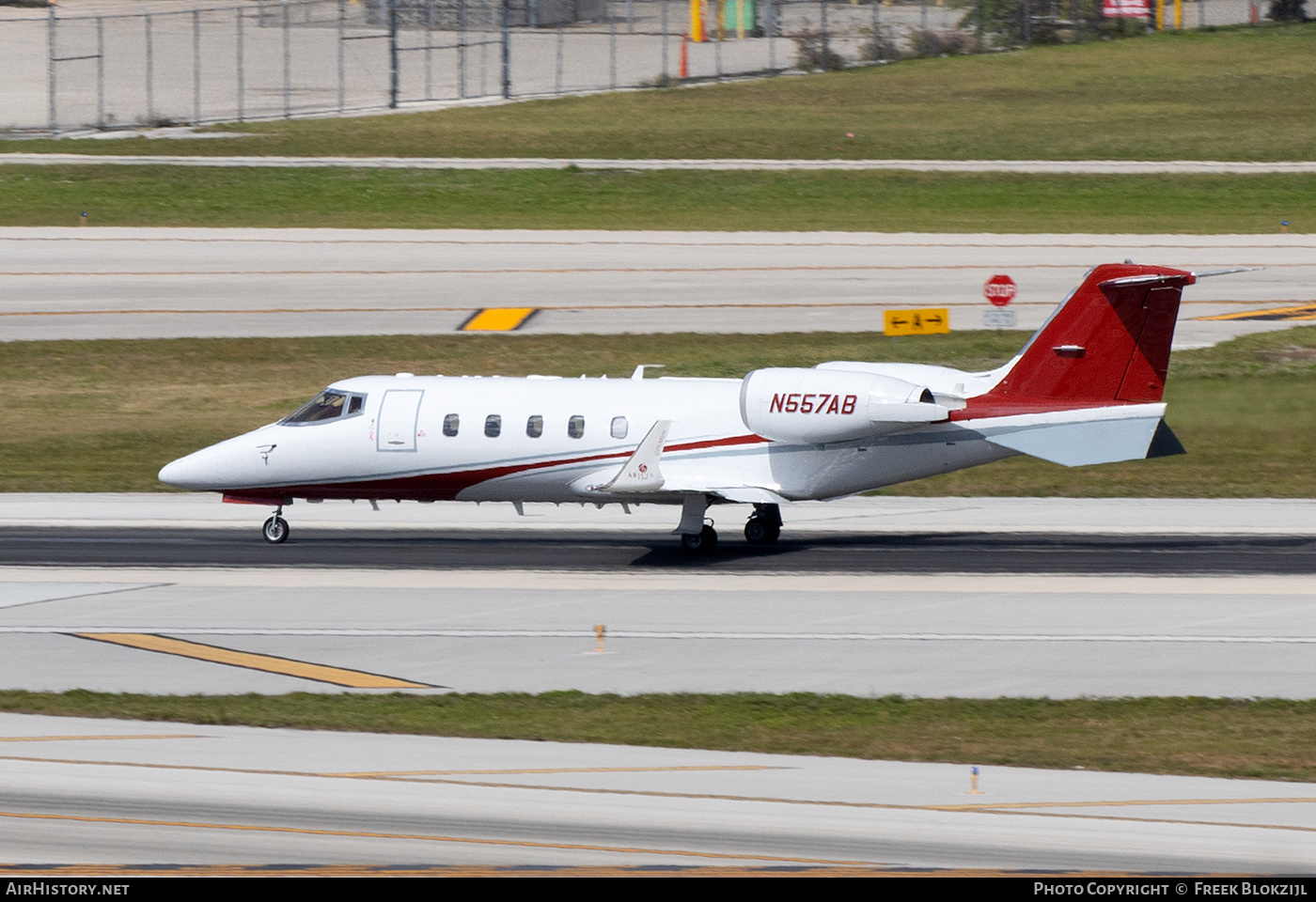 Aircraft Photo of N557AB | Learjet 60 | AirHistory.net #661571