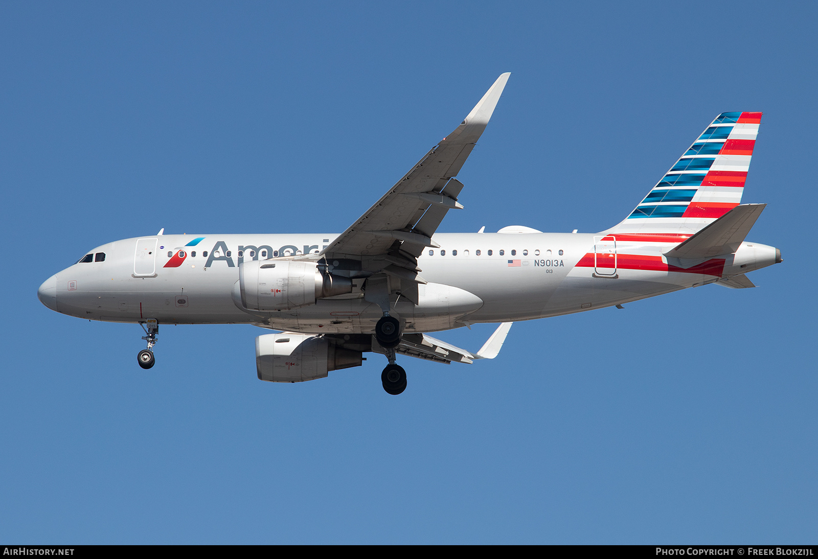 Aircraft Photo of N9013A | Airbus A319-115 | American Airlines | AirHistory.net #661607