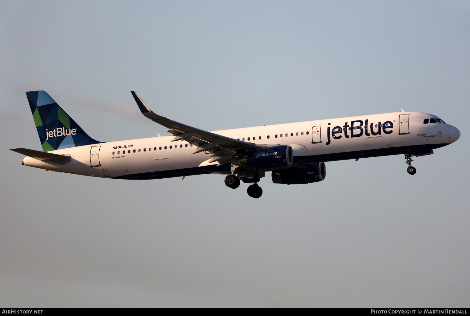 Aircraft Photo of N990JL | Airbus A321-231 | JetBlue Airways | AirHistory.net #661641