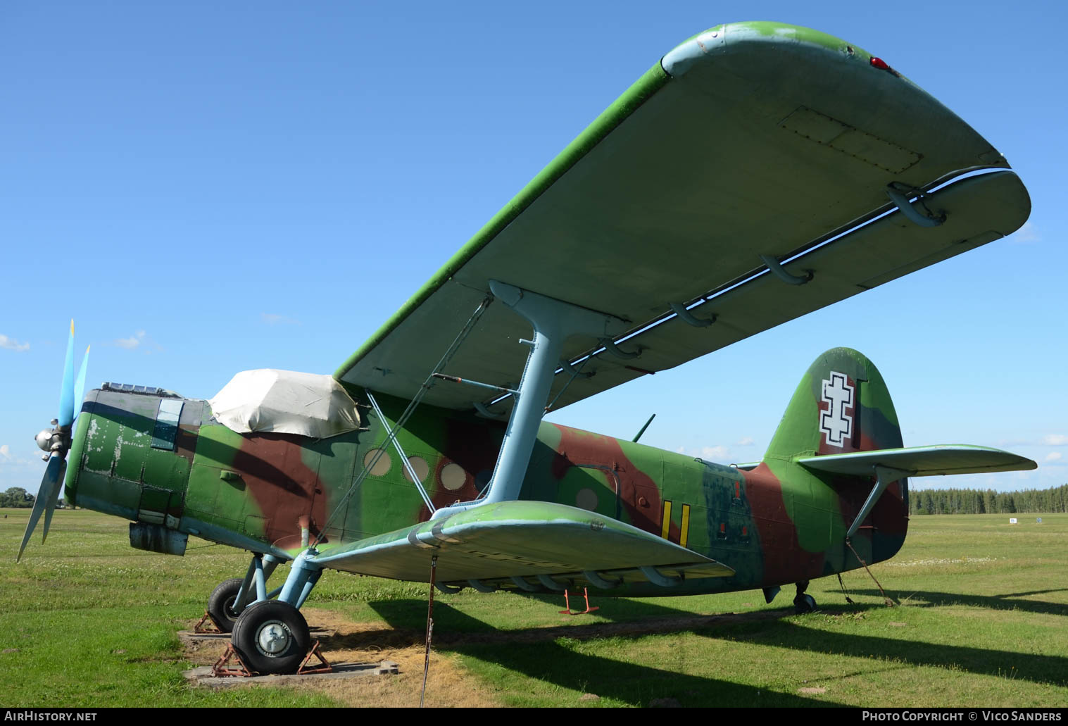 Aircraft Photo of 11 | Antonov An-2R | Lithuania - Air Force | AirHistory.net #661675