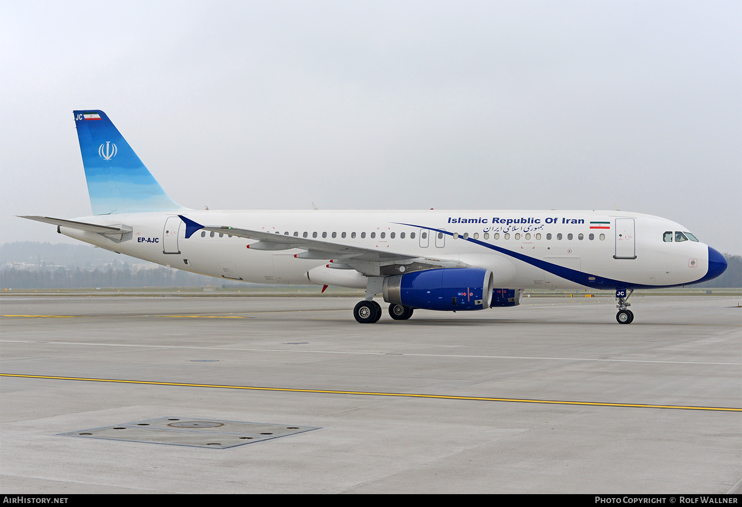 Aircraft Photo of EP-AJC | Airbus A320-232 | Islamic Republic of Iran | AirHistory.net #661682