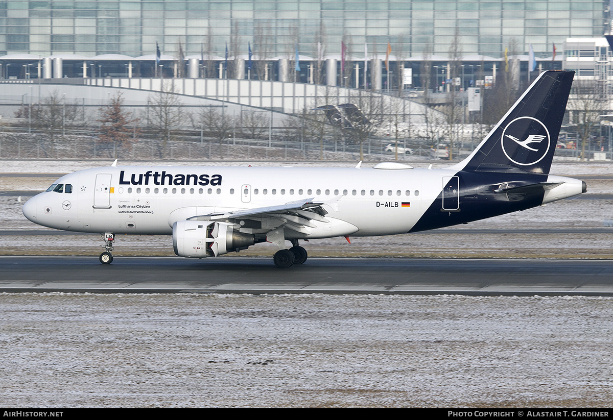 Aircraft Photo of D-AILB | Airbus A319-114 | Lufthansa | AirHistory.net #661684