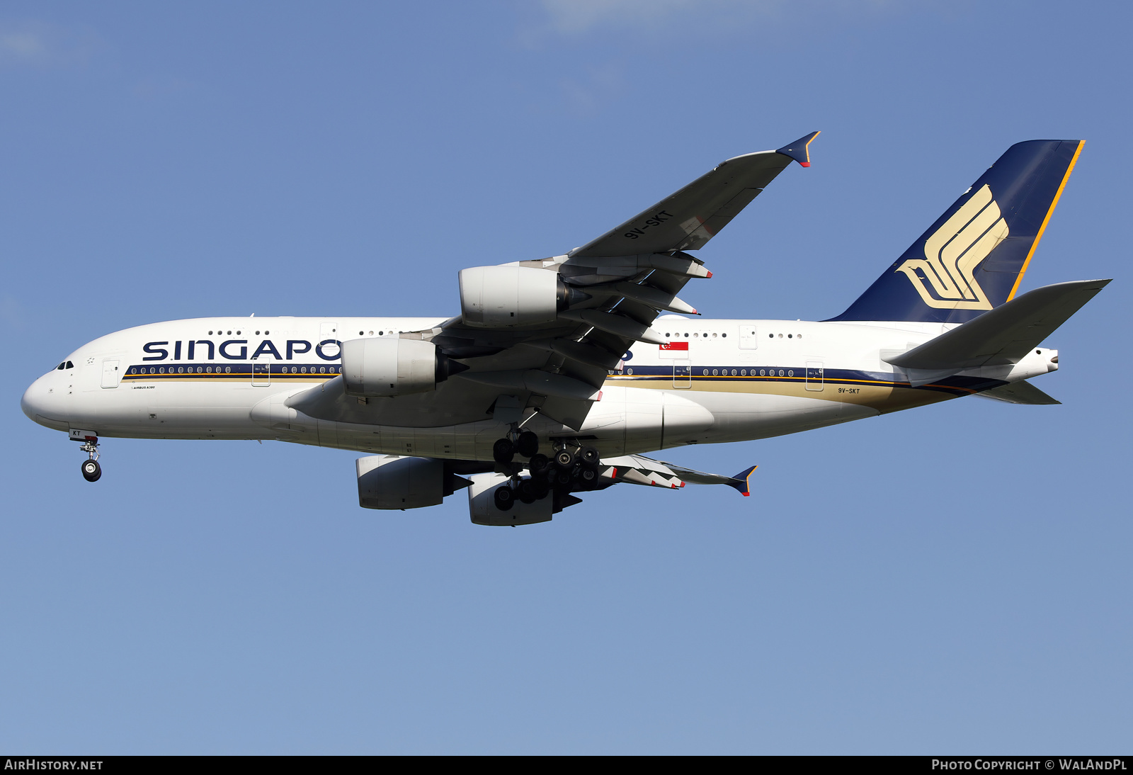 Aircraft Photo of 9V-SKT | Airbus A380-841 | Singapore Airlines | AirHistory.net #661698