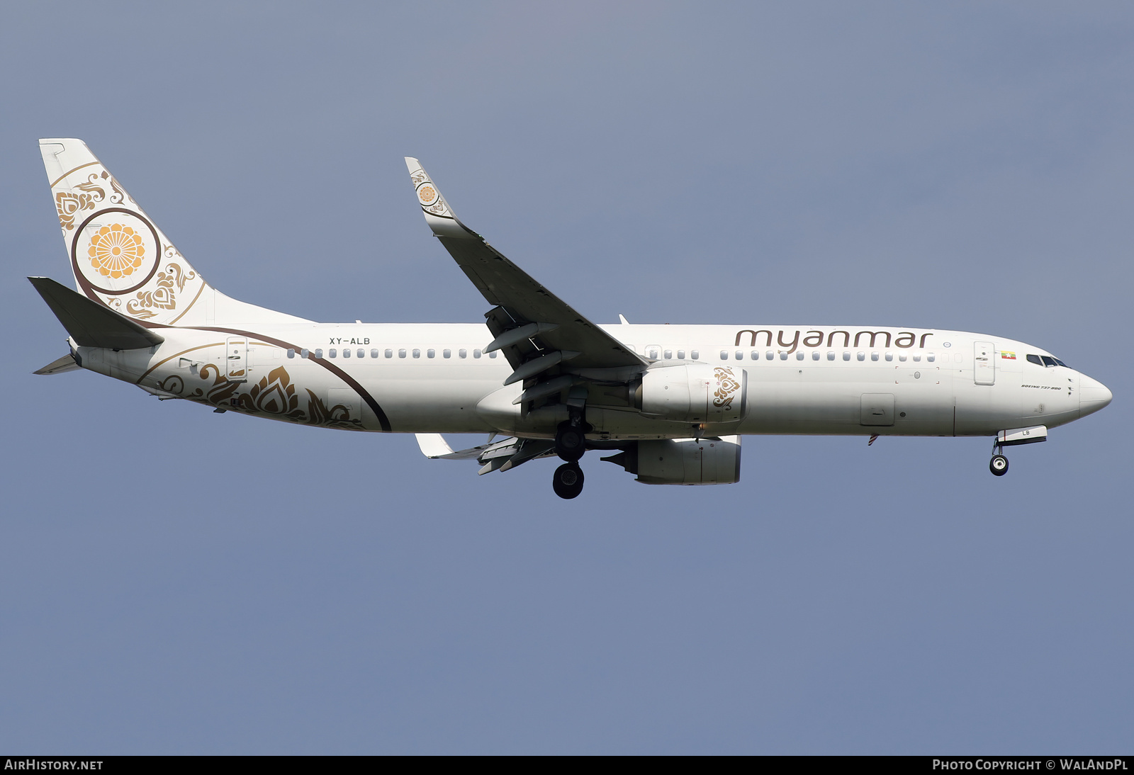 Aircraft Photo of XY-ALB | Boeing 737-86N | Myanmar National Airlines | AirHistory.net #661775