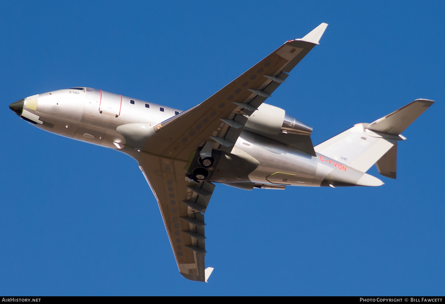 Aircraft Photo of C-FVON | Bombardier Challenger 605 (CL-600-2B16) | AirHistory.net #661806