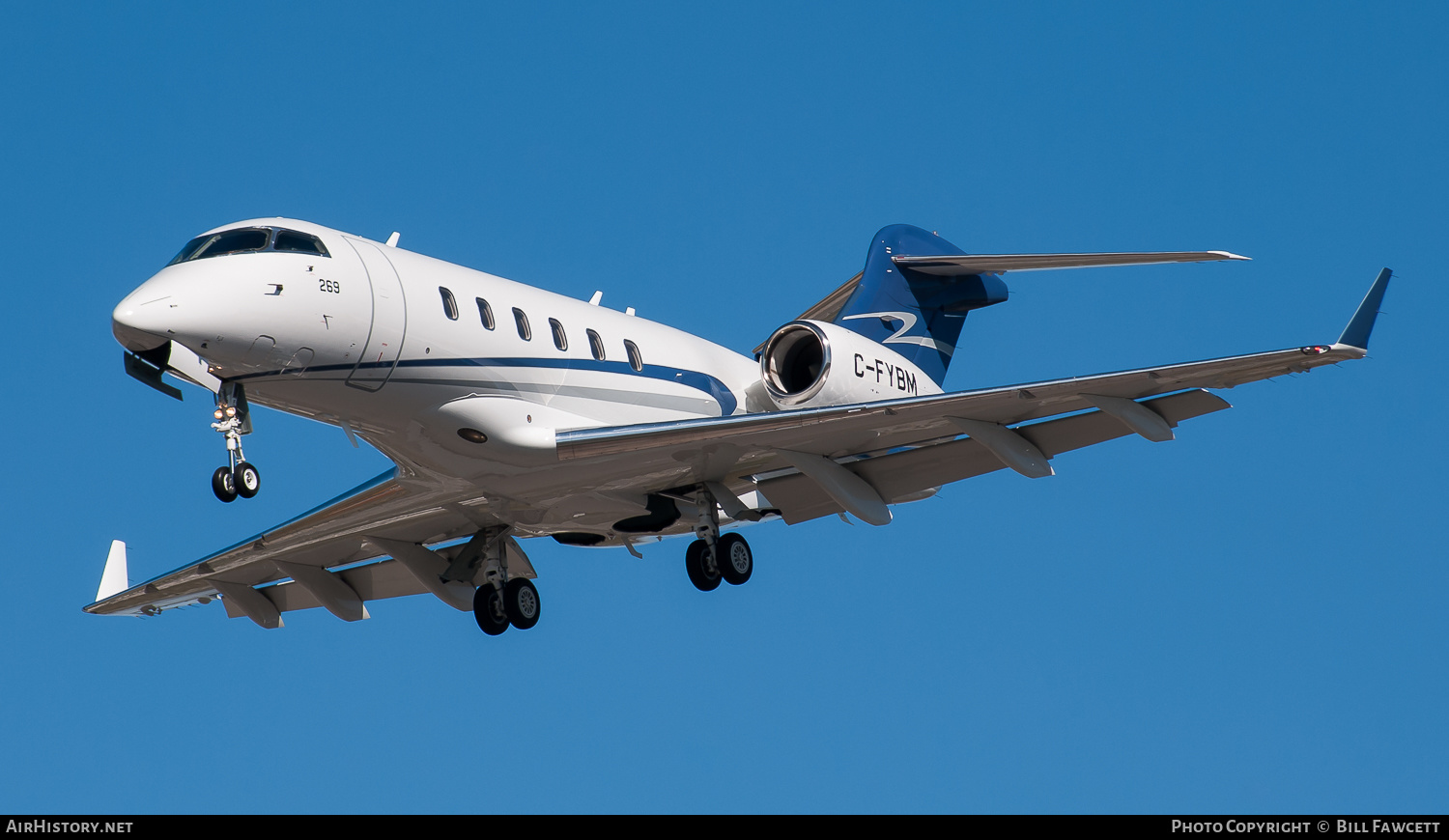 Aircraft Photo of C-FYBM | Bombardier Challenger 300 (BD-100-1A10) | AirHistory.net #661816