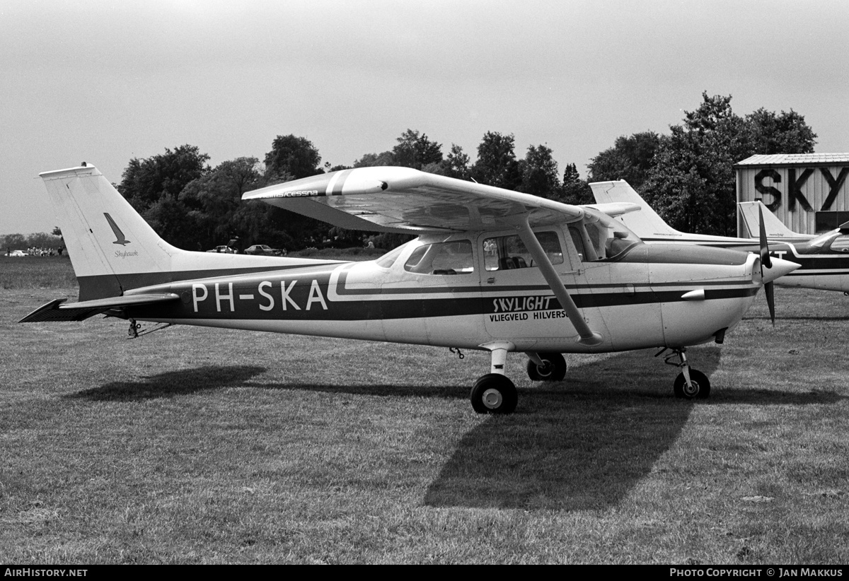 Aircraft Photo of PH-SKA | Reims F172M Skyhawk | Skylight | AirHistory.net #661847
