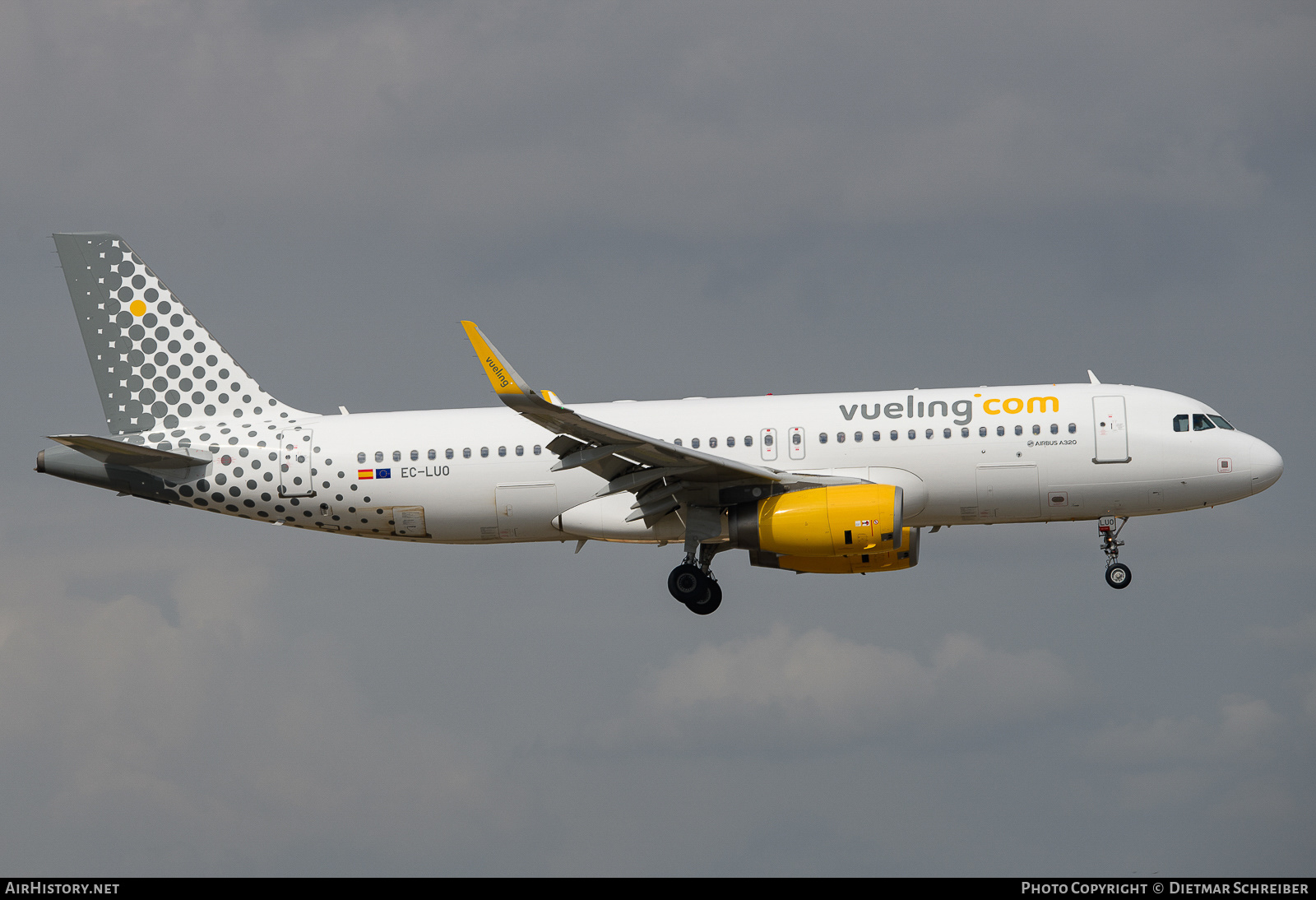 Aircraft Photo of EC-LUO | Airbus A320-232 | Vueling Airlines | AirHistory.net #661909