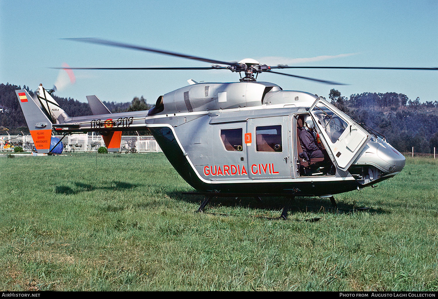 Aircraft Photo of HU.22-2 | MBB-Kawasaki BK-117A-1 | Spain - Guardia Civil | AirHistory.net #661949