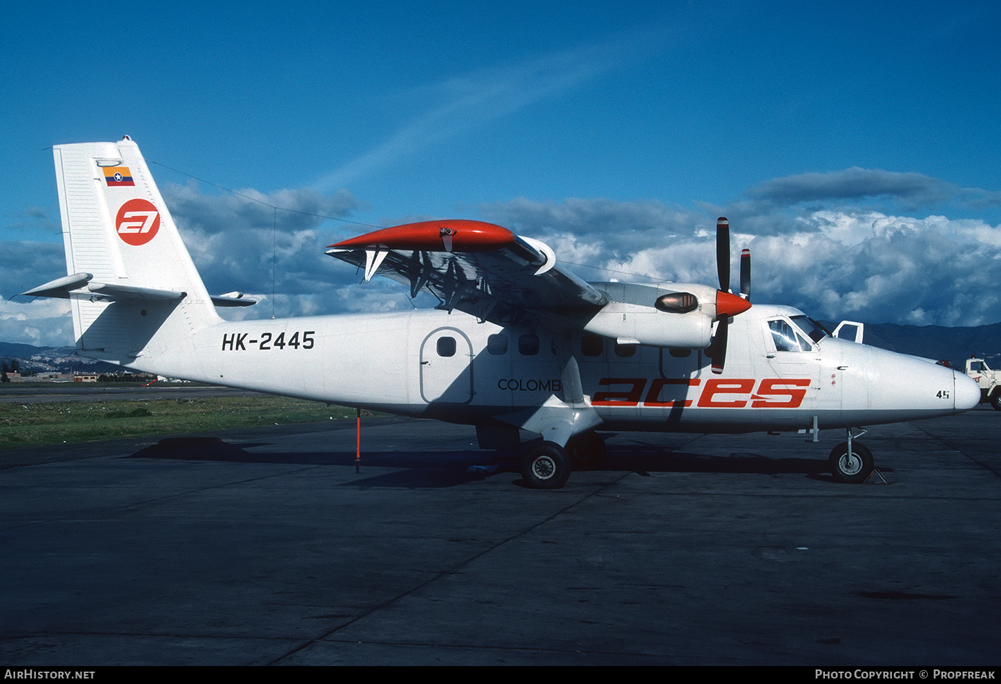 Aircraft Photo of HK-2445 | De Havilland Canada DHC-6-300 Twin Otter | ACES - Aerolíneas Centrales de Colombia | AirHistory.net #661994