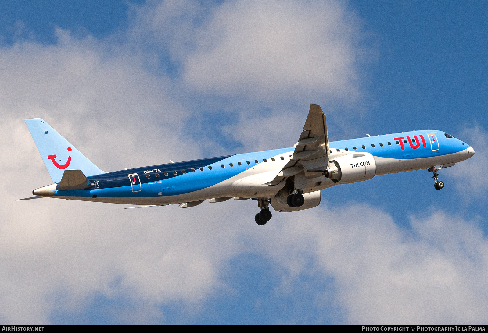 Aircraft Photo of OO-ETA | Embraer 195-E2 (ERJ-190-400) | TUI | AirHistory.net #662033