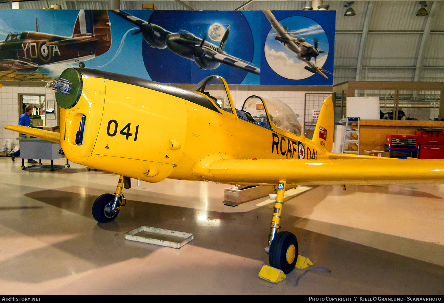 Aircraft Photo of C-FBXK / 18041 | De Havilland Canada DHC-1B-2 Chipmunk | Canada - Air Force | AirHistory.net #662135