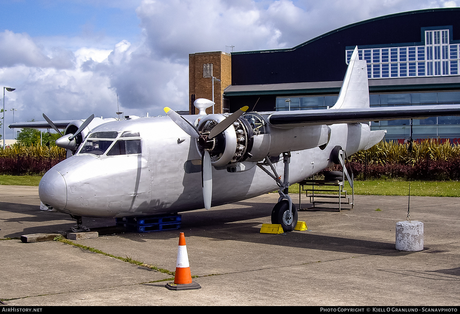 Aircraft Photo of G-AMLZ | Percival P.50 Prince 6E | AirHistory.net #662150