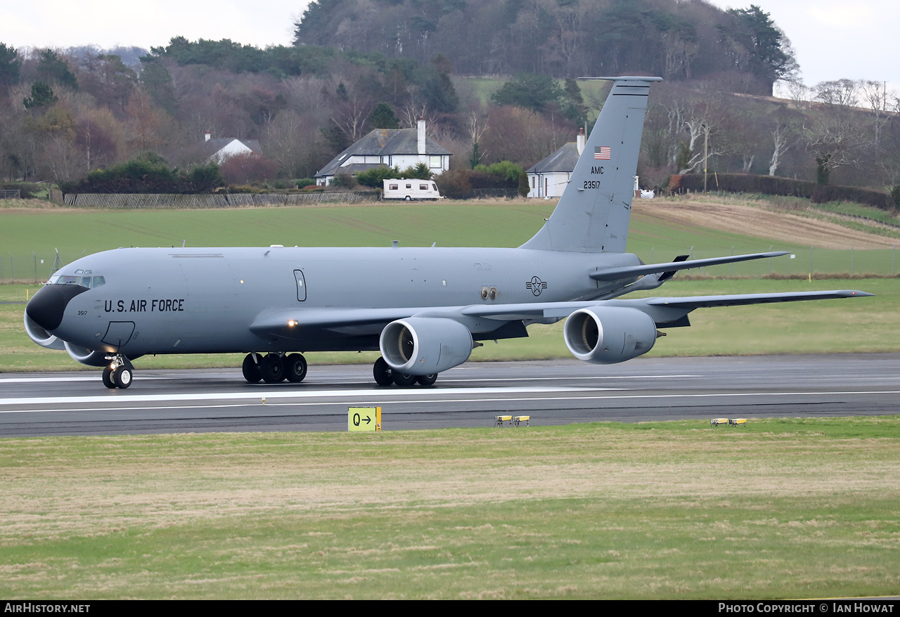 Aircraft Photo of 62-3517 / 23517 | Boeing KC-135R Stratotanker | USA - Air Force | AirHistory.net #662203