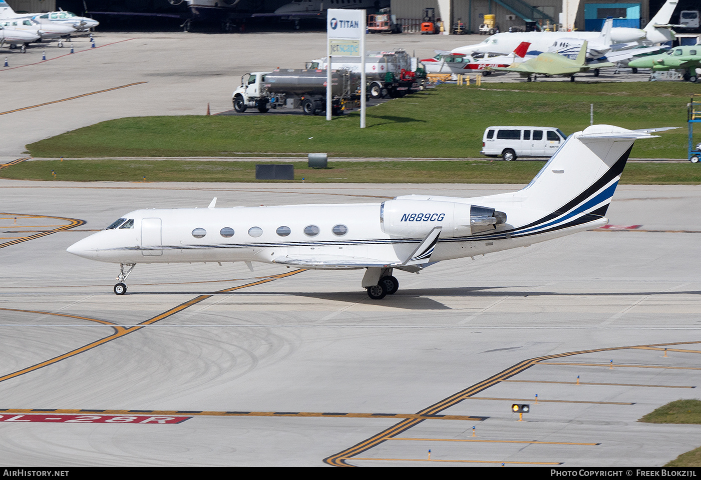 Aircraft Photo of N889CG | Gulfstream Aerospace G-IV Gulfstream IV-SP | AirHistory.net #662246