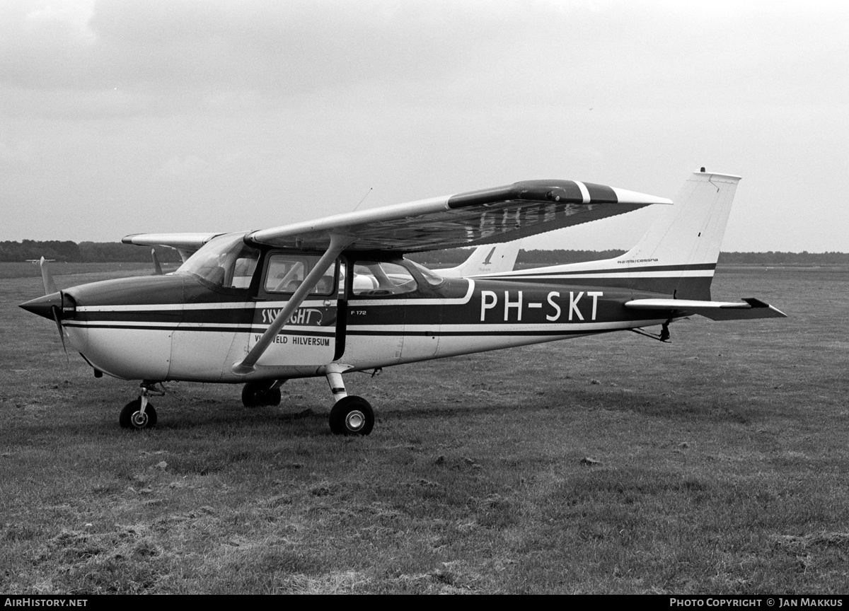 Aircraft Photo of PH-SKT | Reims F172M | Skylight | AirHistory.net #662273