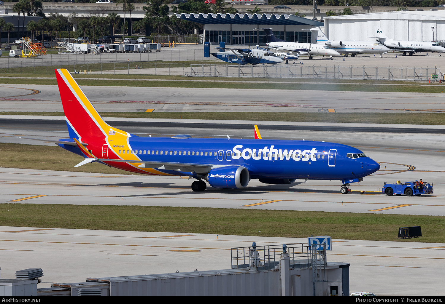 Aircraft Photo of N8816Q | Boeing 737-8 Max 8 | Southwest Airlines | AirHistory.net #662278