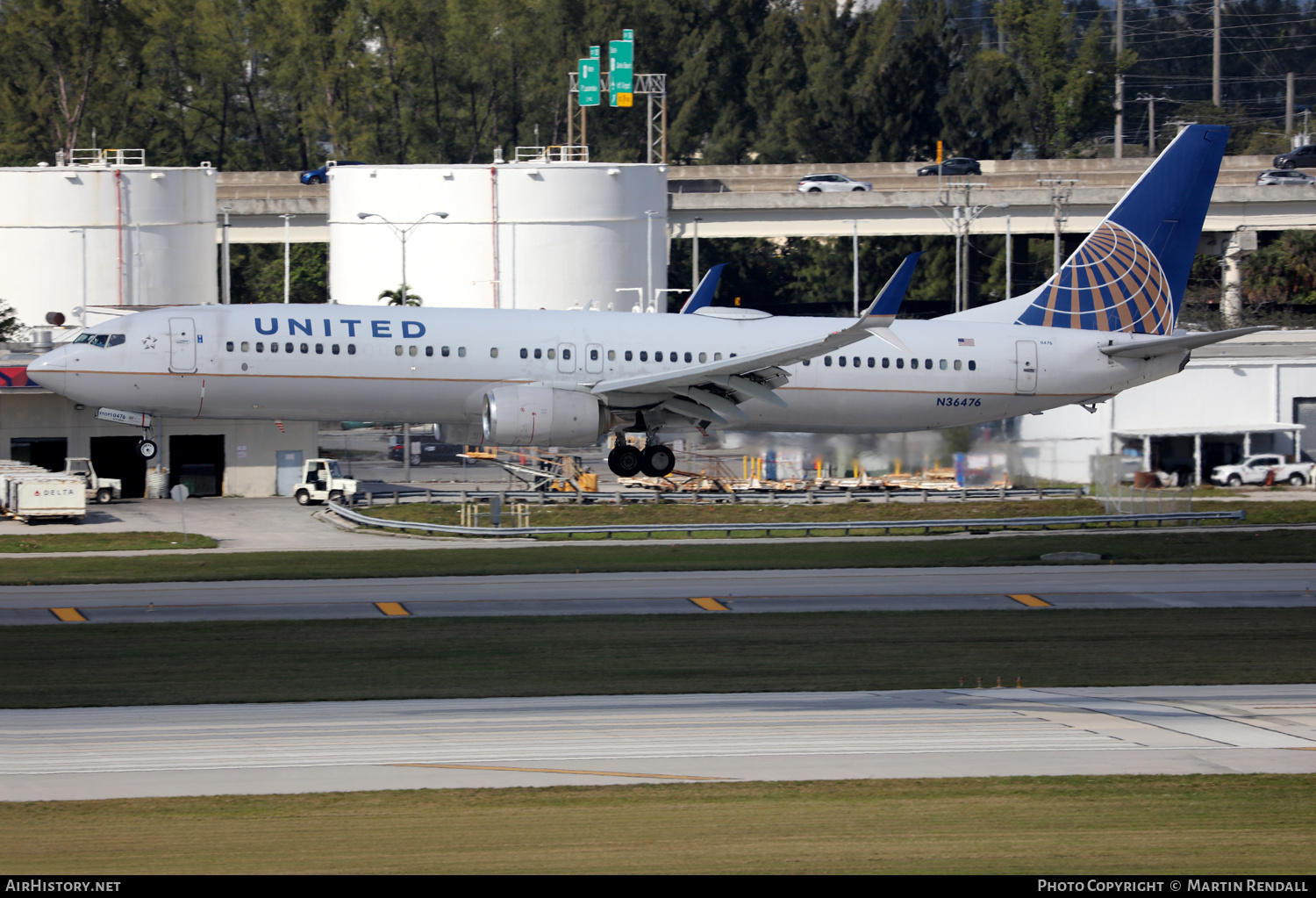 Aircraft Photo of N36476 | Boeing 737-924/ER | United Airlines | AirHistory.net #662319