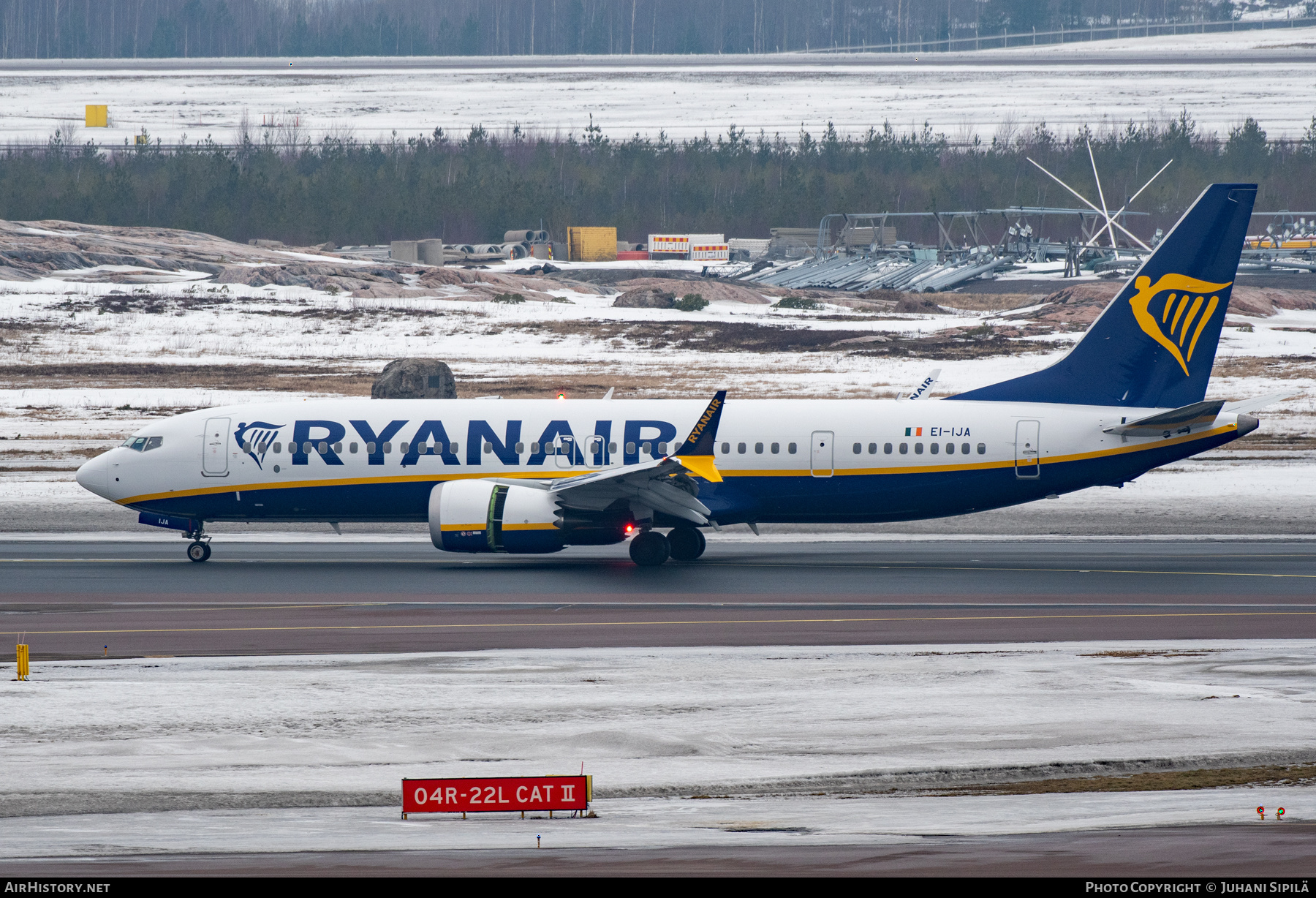Aircraft Photo of EI-IJA | Boeing 737-8200 Max 200 | Ryanair | AirHistory.net #662383