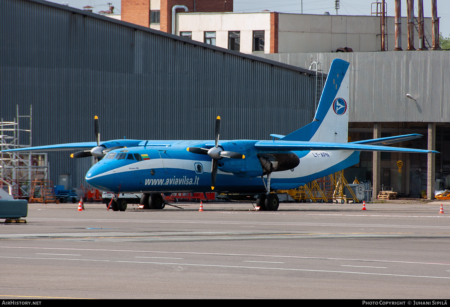 Aircraft Photo of LY-APN | Antonov An-26B | Aviavilsa | AirHistory.net #662393