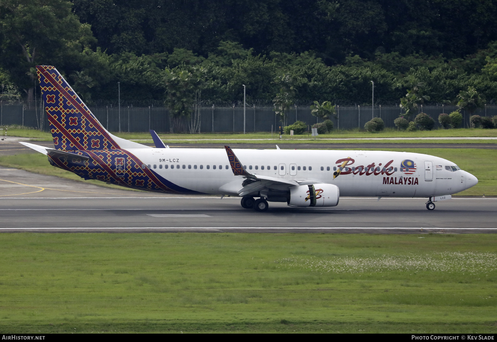 Aircraft Photo of 9M-LCZ | Boeing 737-8U3 | Batik Air Malaysia | AirHistory.net #662432