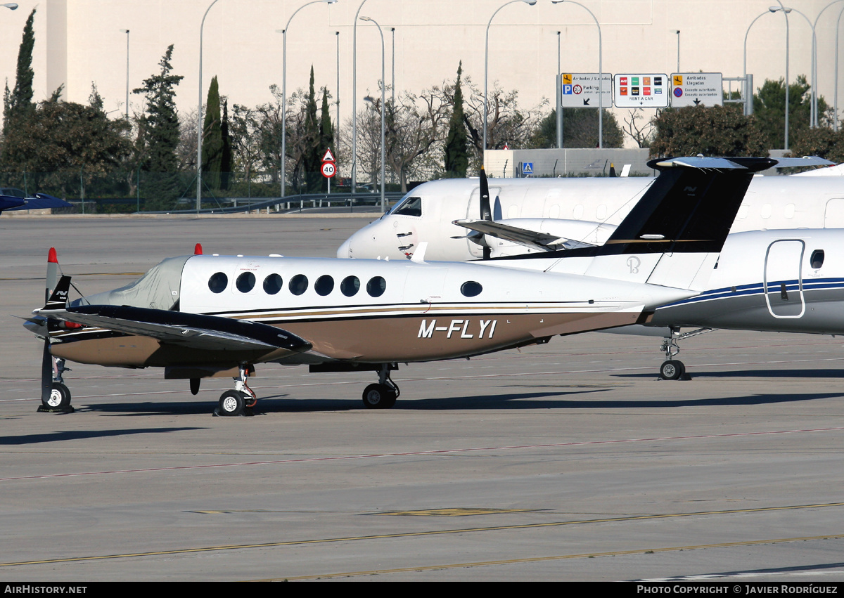 Aircraft Photo of M-FLYI | Hawker Beechcraft 350 King Air (B300) | AirHistory.net #662436