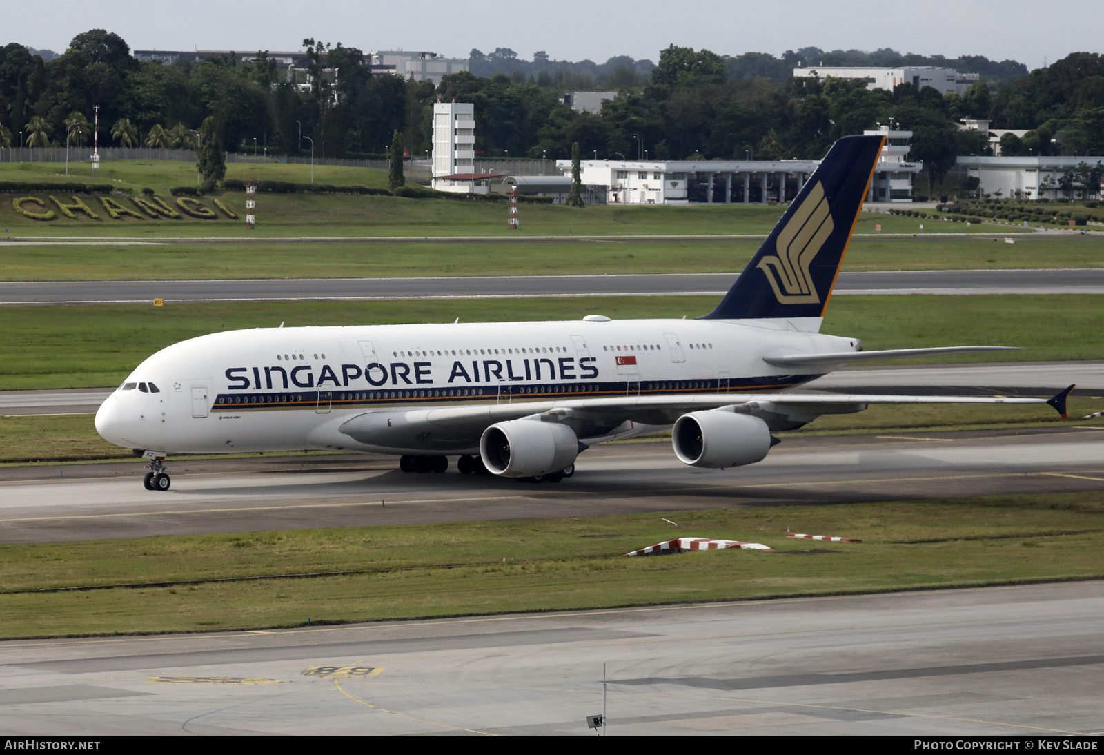 Aircraft Photo of 9V-SKZ | Airbus A380-841 | Singapore Airlines | AirHistory.net #662443