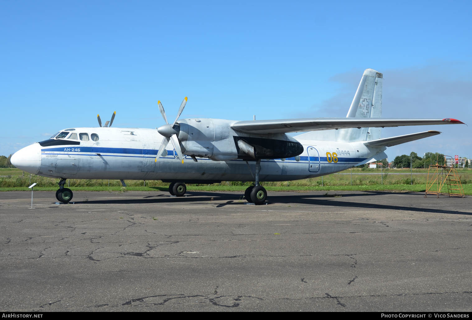 Aircraft Photo of 06 / CCCP-46444 | Antonov An-24B | Lithuania - Air Force | AirHistory.net #662486