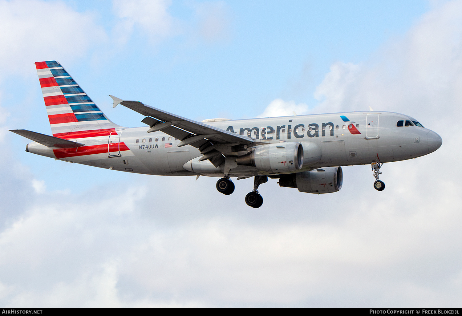 Aircraft Photo of N740UW | Airbus A319-112 | American Airlines | AirHistory.net #662496