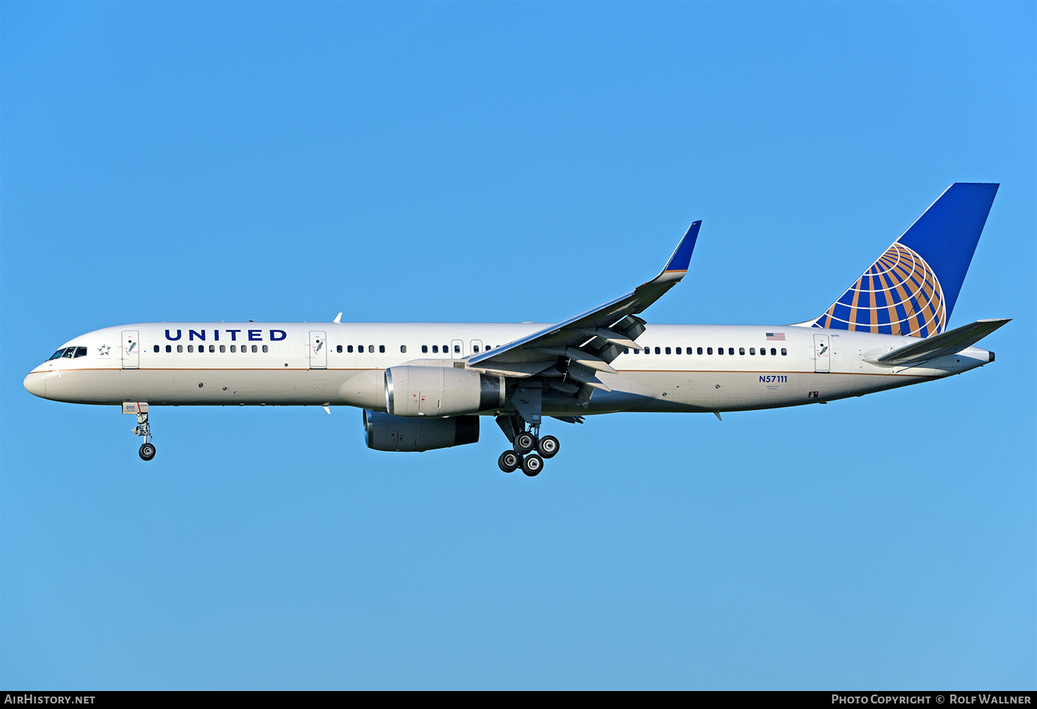 Aircraft Photo of N57111 | Boeing 757-224 | United Airlines | AirHistory.net #662544