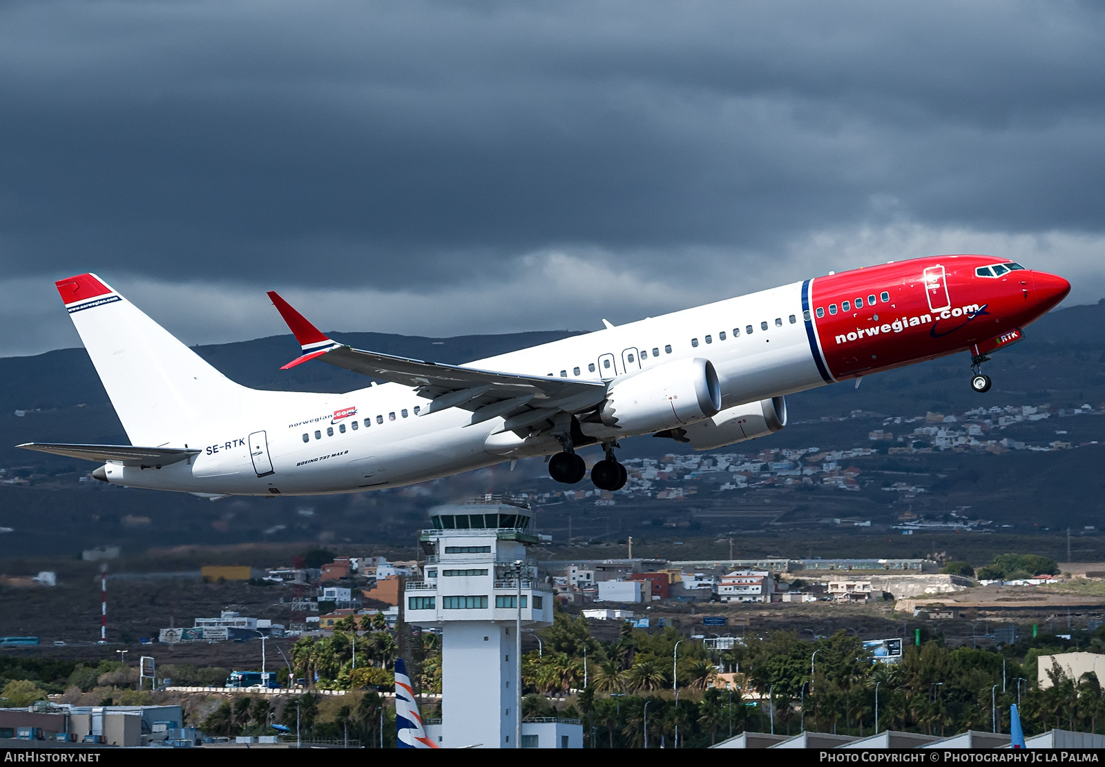 Aircraft Photo of SE-RTK | Boeing 737-8 Max 8 | Norwegian | AirHistory.net #662568