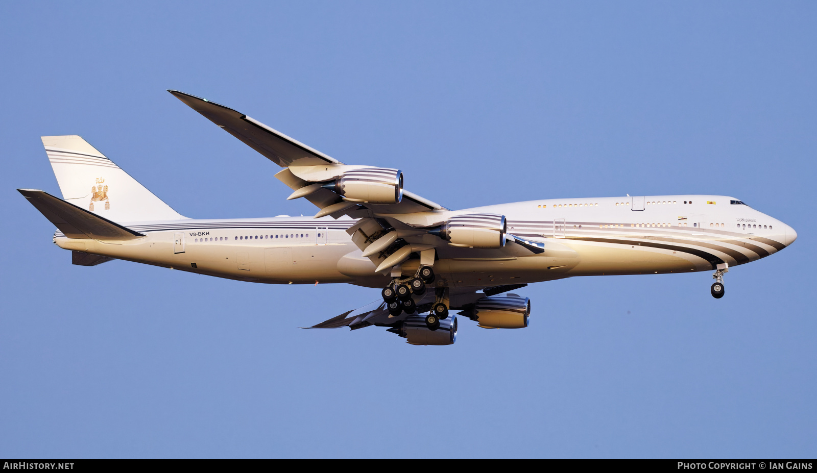 Aircraft Photo of V8-BKH | Boeing 747-8LQ(BBJ) | Brunei Sultan's Flight | AirHistory.net #662587