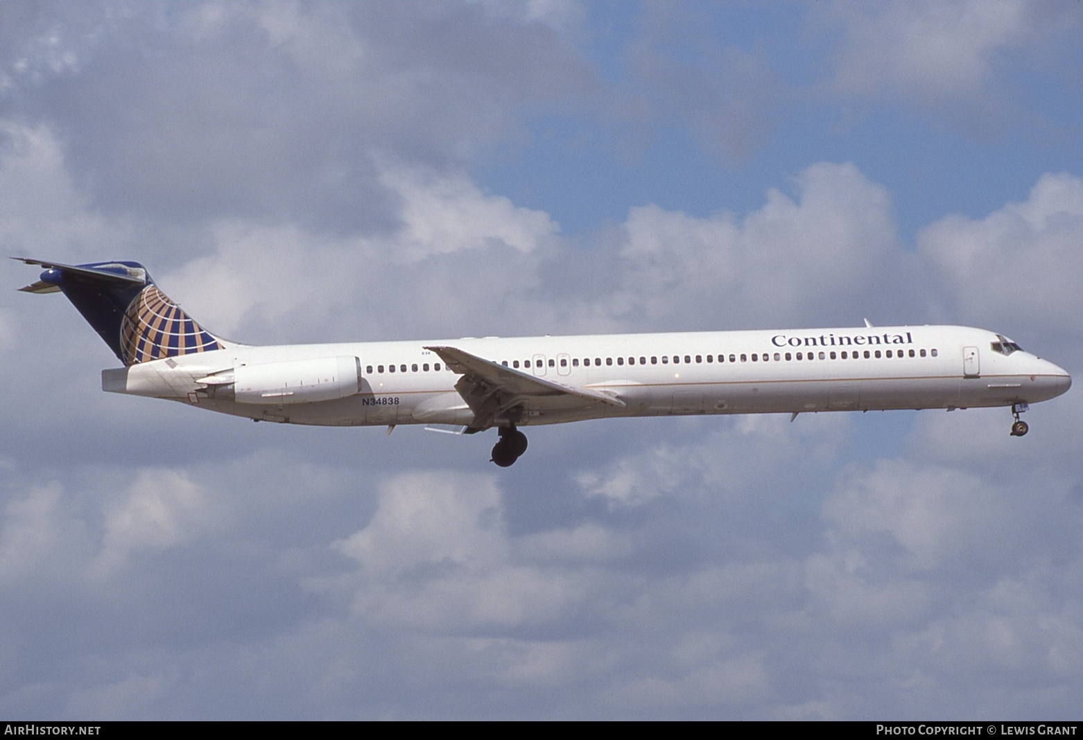 Aircraft Photo of N34838 | McDonnell Douglas MD-82 (DC-9-82) | Continental Airlines | AirHistory.net #662600