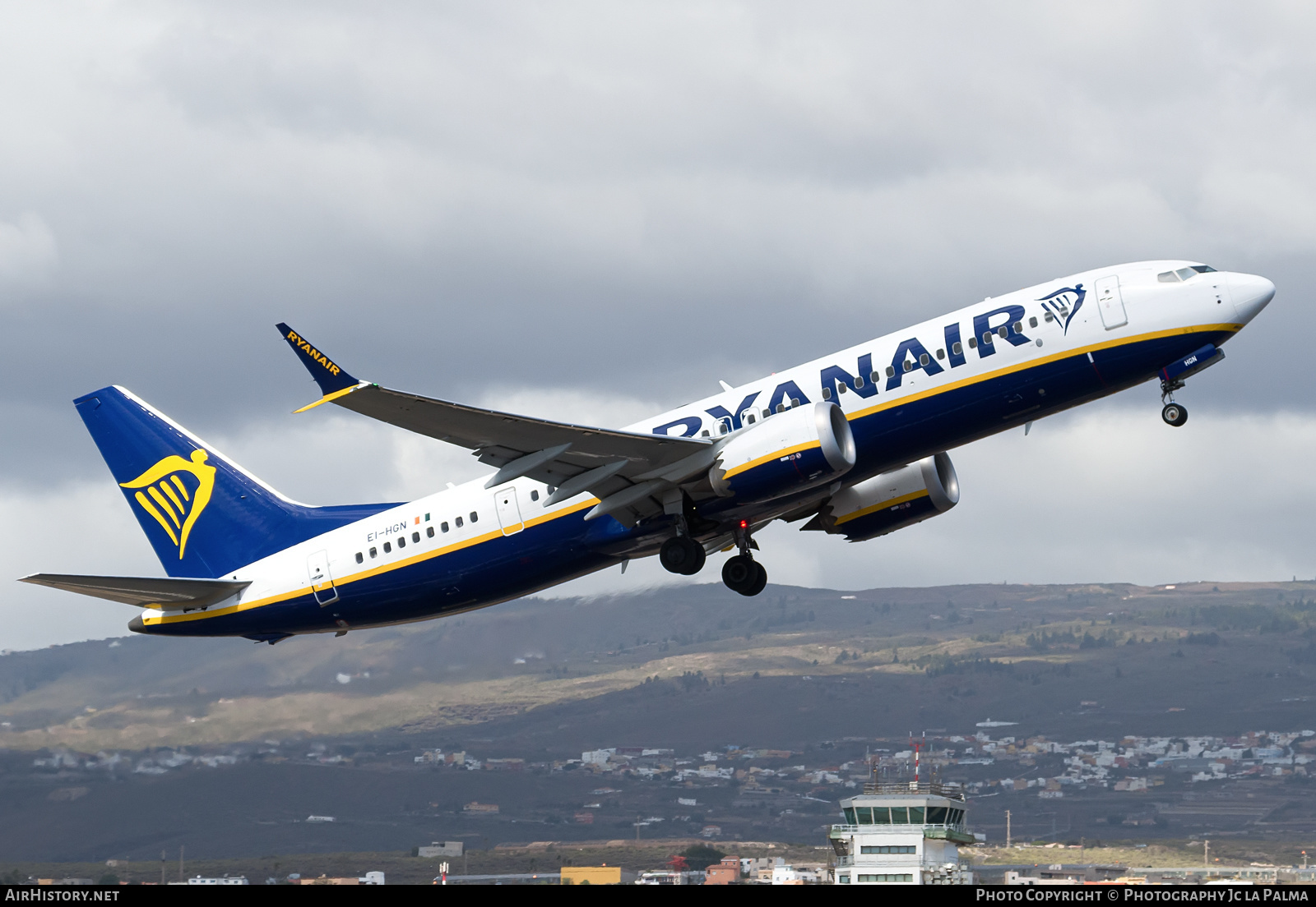 Aircraft Photo of EI-HGN | Boeing 737-8200 Max 200 | Ryanair | AirHistory.net #662673