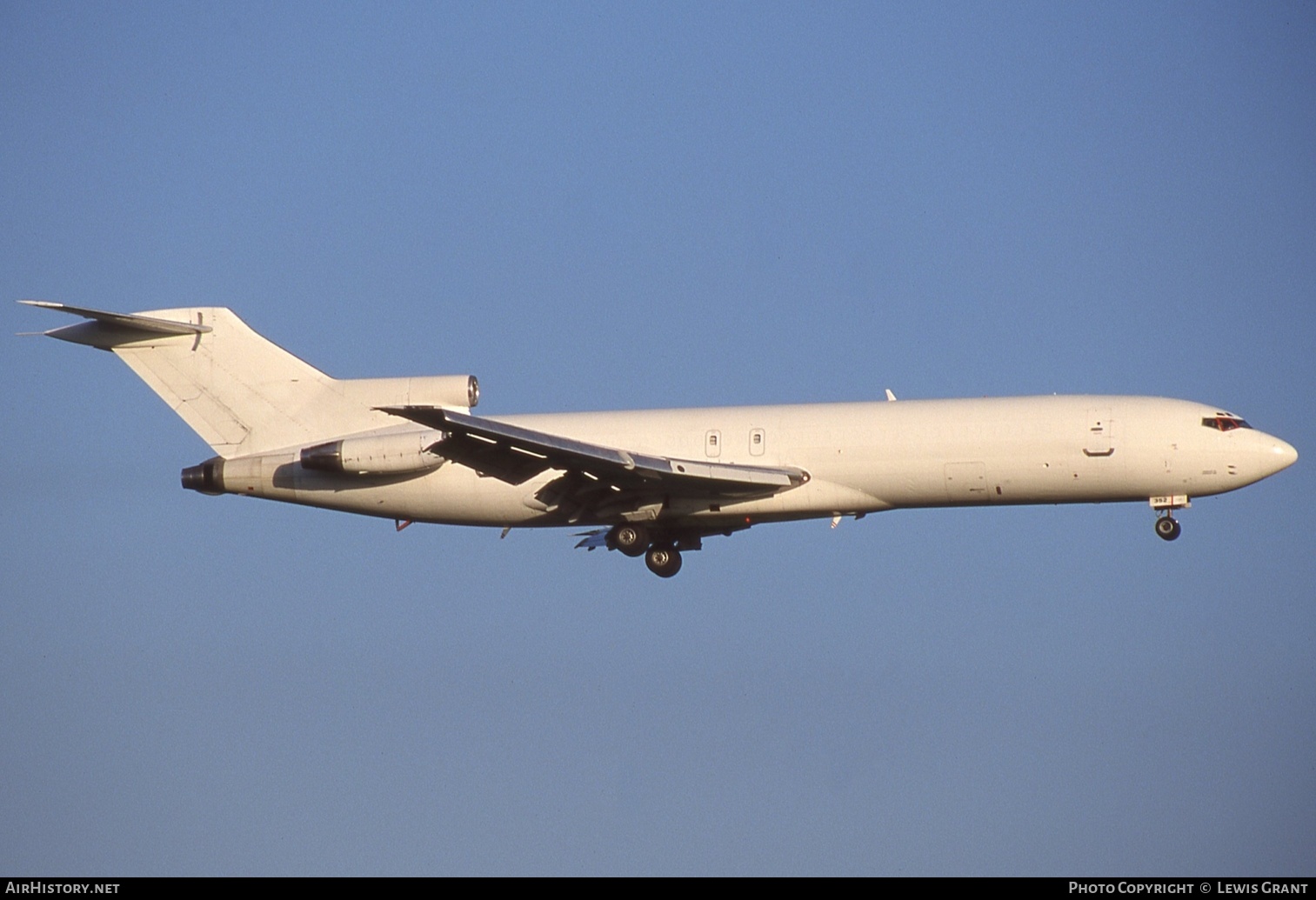 Aircraft Photo of N352PA | Boeing 727-225(F) | AirHistory.net #662689