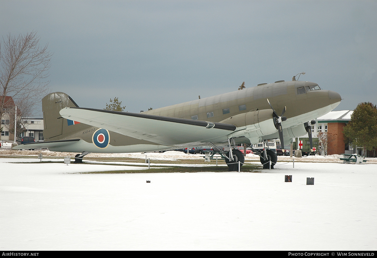 Aircraft Photo of KG455 | Douglas CC-129 Dakota 3 | Canada - Air Force | AirHistory.net #662782