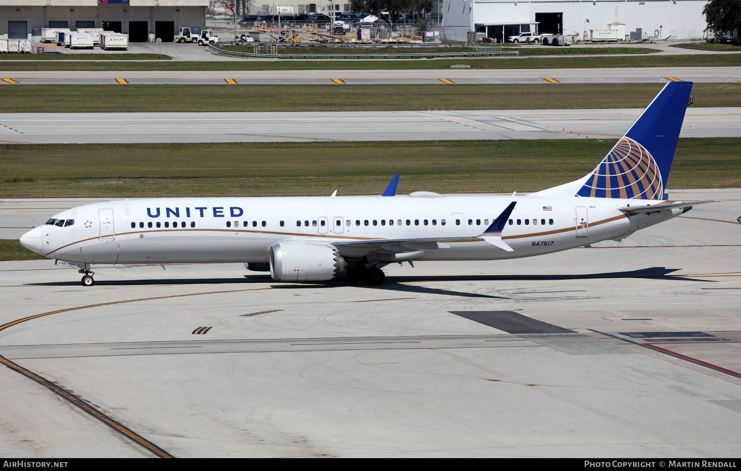 Aircraft Photo of N47517 | Boeing 737-9 Max 9 | United Airlines | AirHistory.net #662816