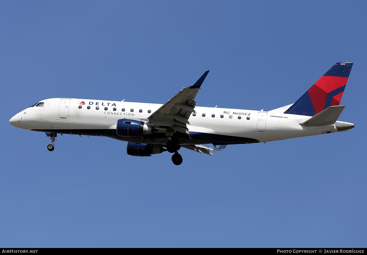 Aircraft Photo of N605CZ | Embraer 175LR (ERJ-170-200LR) | Delta Connection | AirHistory.net #662834