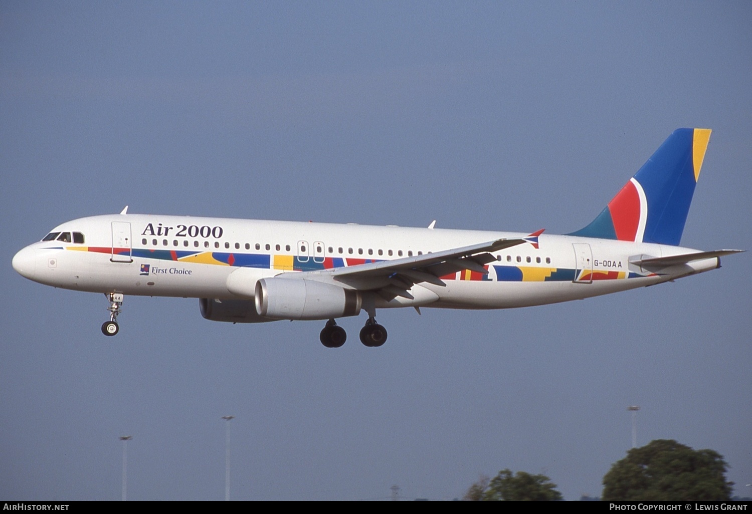 Aircraft Photo of G-OOAA | Airbus A320-231 | Air 2000 | AirHistory.net #662941