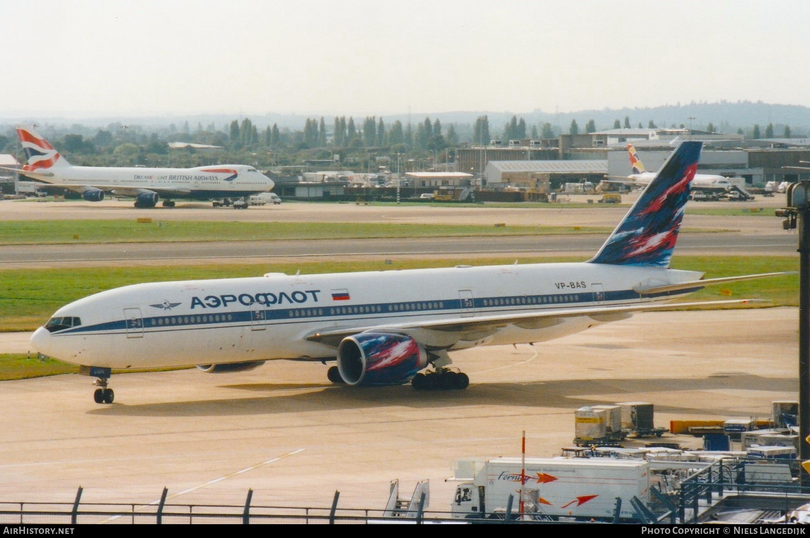 Aircraft Photo of VP-BAS | Boeing 777-2Q8/ER | Aeroflot | AirHistory.net #663110