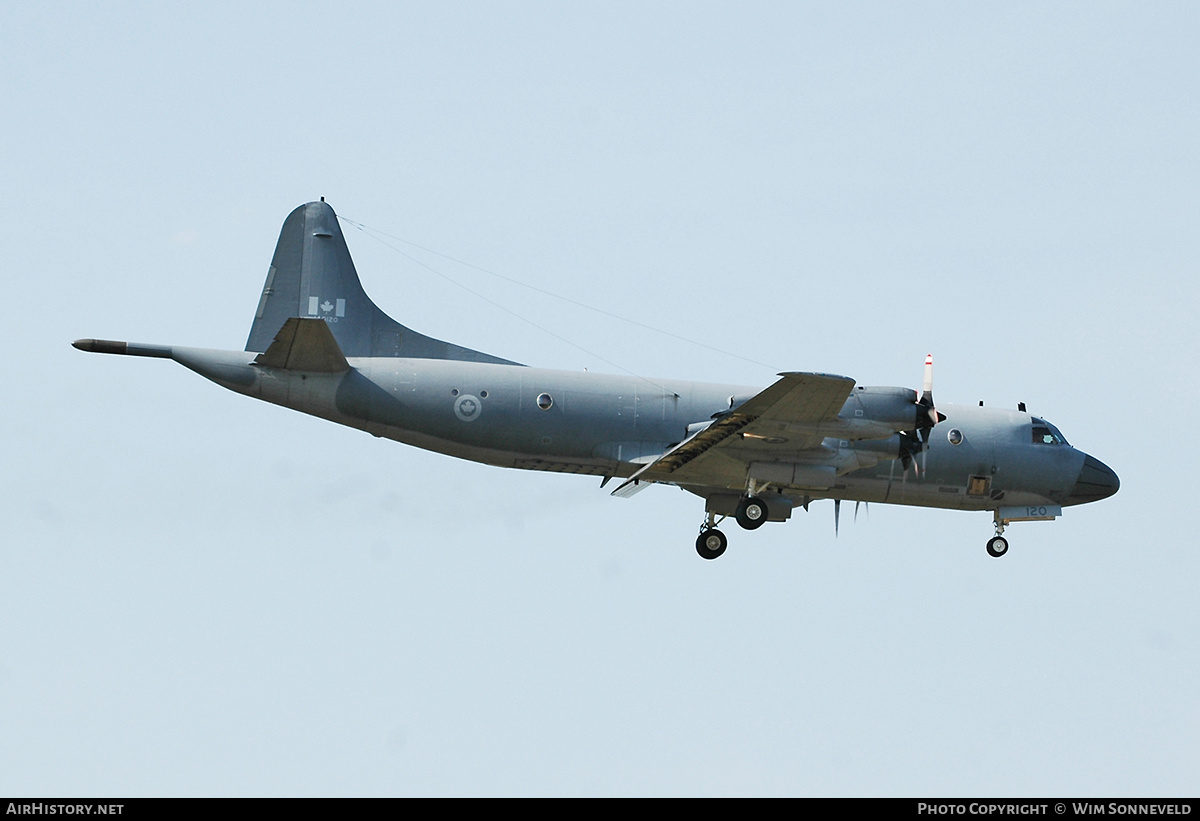 Aircraft Photo of 140120 | Lockheed CP-140A Arcturus | Canada - Air Force | AirHistory.net #663136