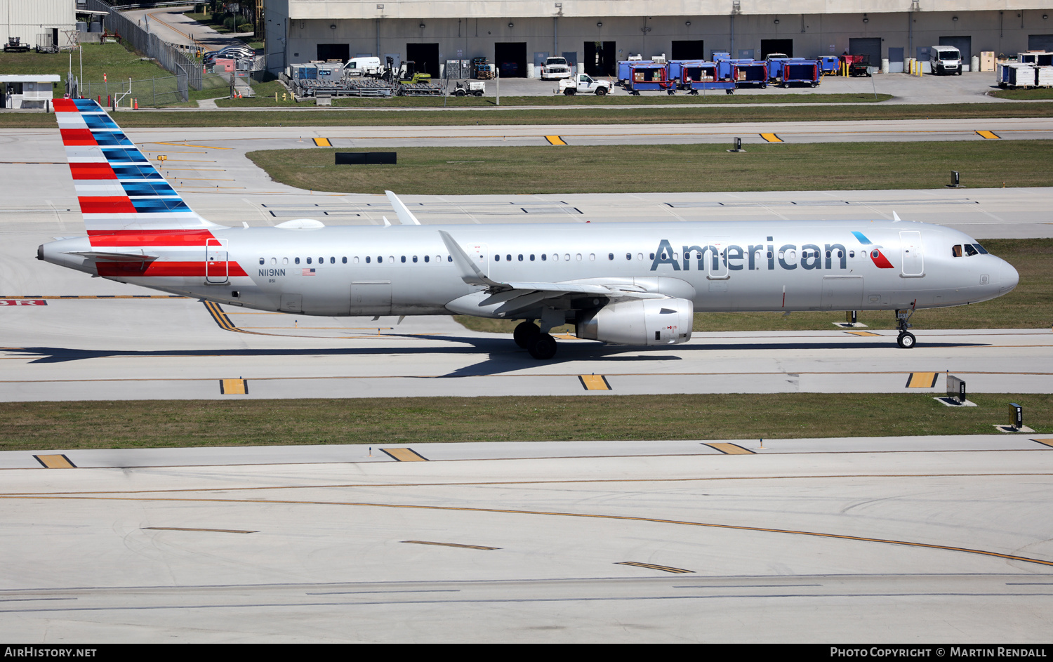 Aircraft Photo of N119NN | Airbus A321-231 | American Airlines | AirHistory.net #663145