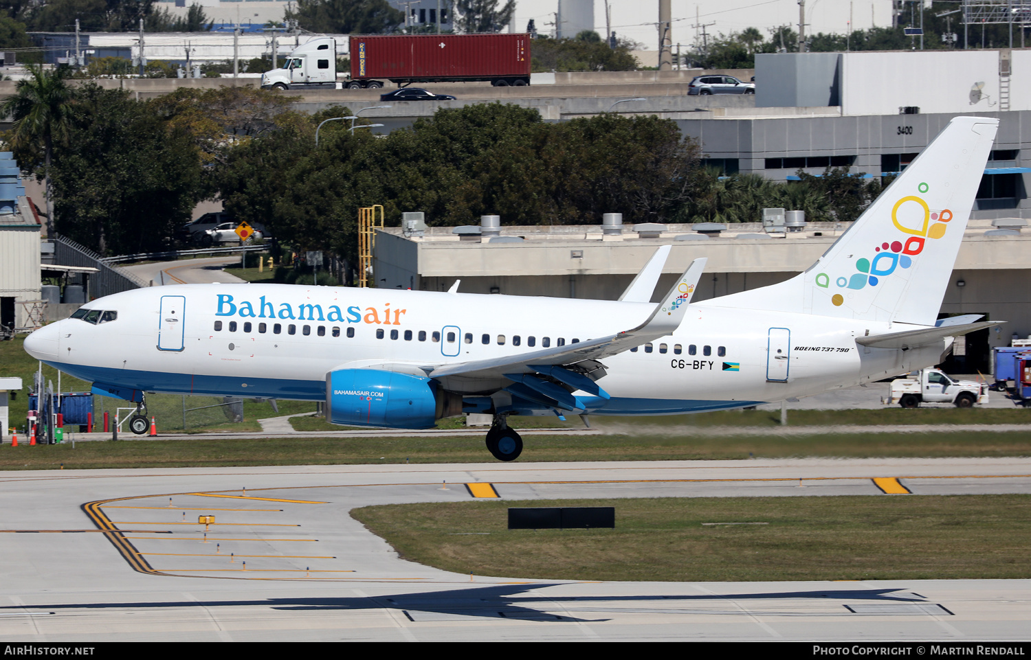 Aircraft Photo of C6-BFY | Boeing 737-7V3 | Bahamasair | AirHistory.net #663159