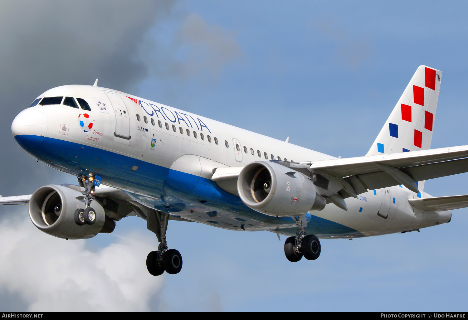 Aircraft Photo of 9A-CTH | Airbus A319-112 | Croatia Airlines | AirHistory.net #663321