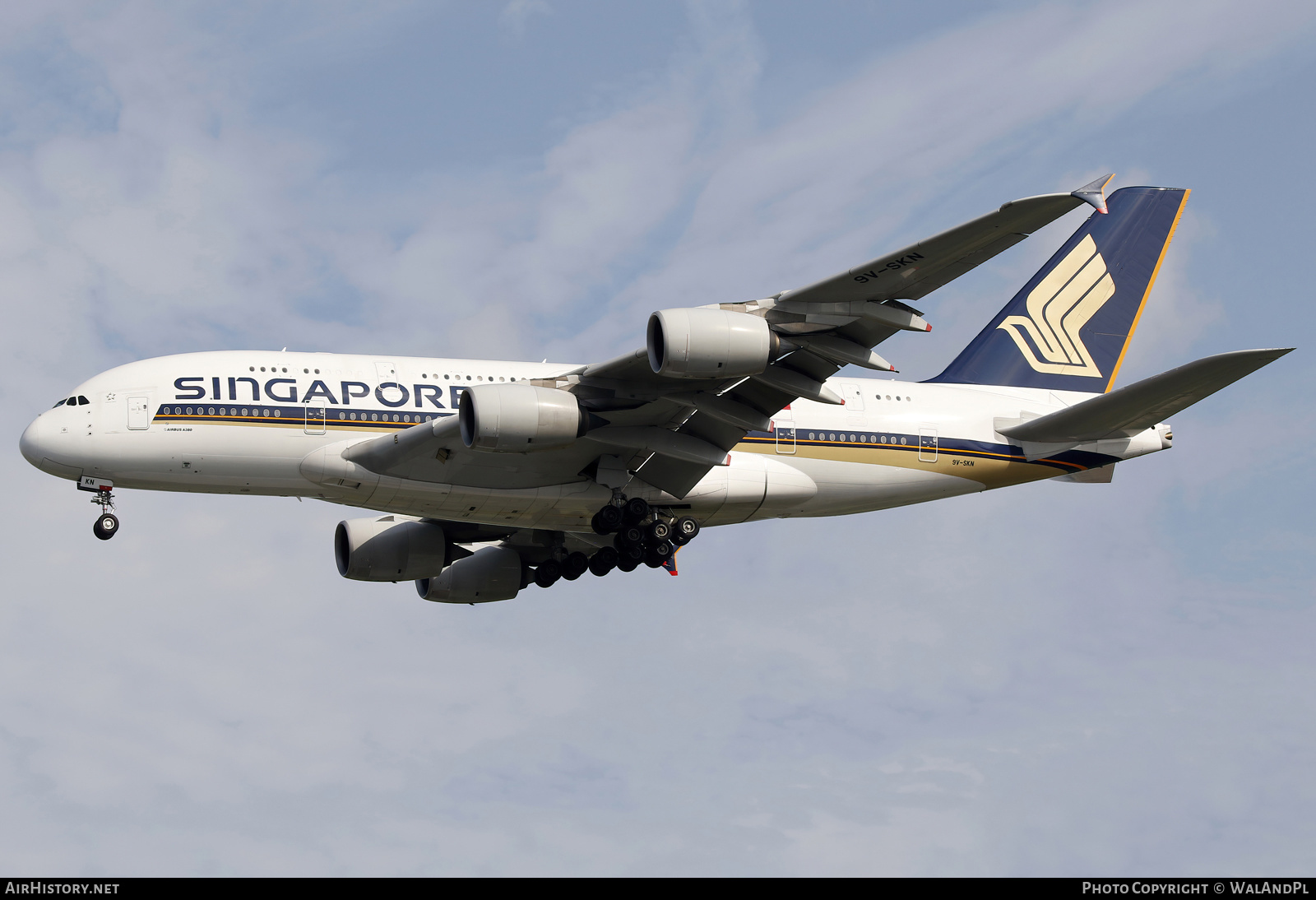 Aircraft Photo of 9V-SKN | Airbus A380-841 | Singapore Airlines | AirHistory.net #663359