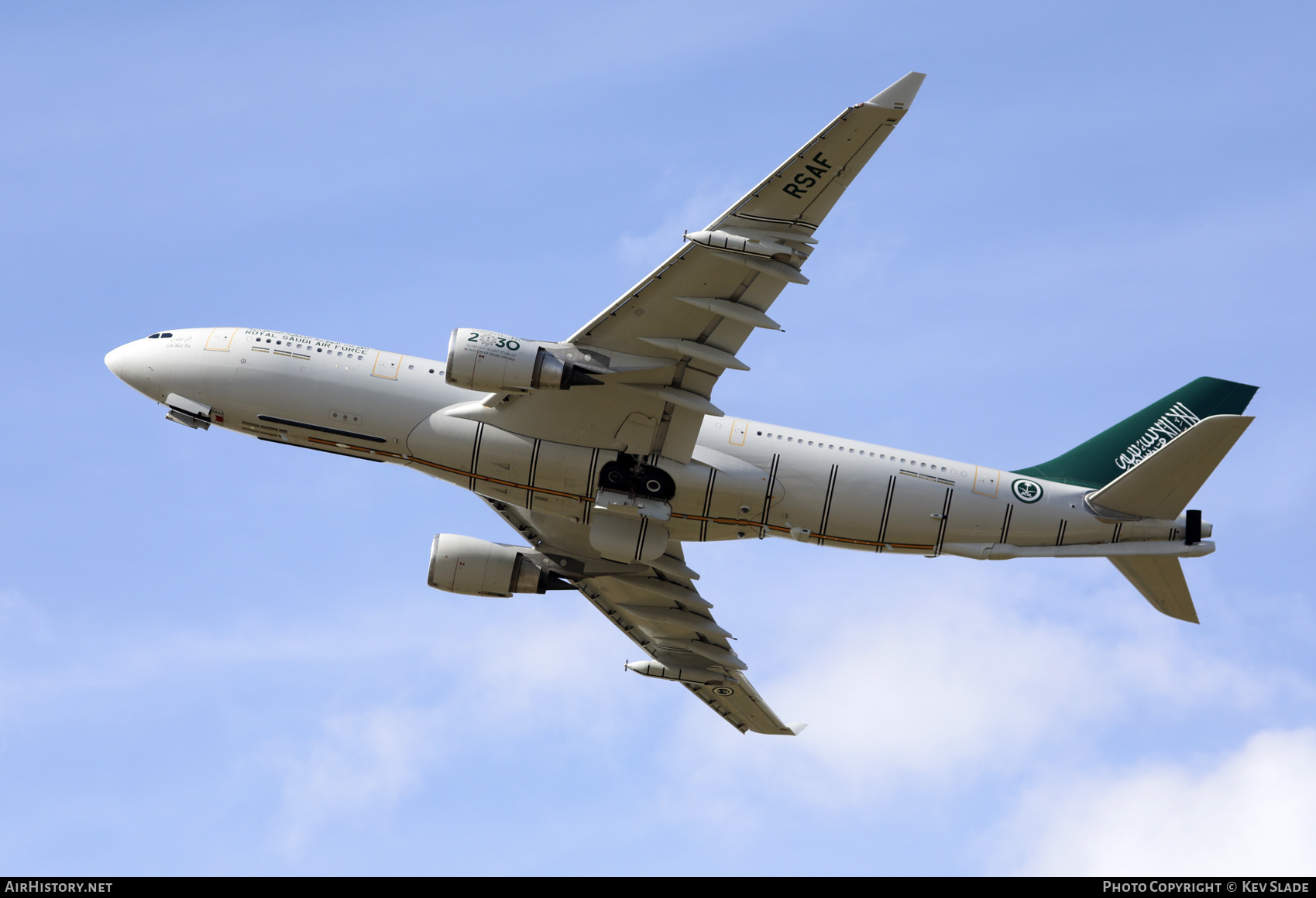 Aircraft Photo of 2403 | Airbus A330-203MRTT | Saudi Arabia - Air Force | AirHistory.net #663387