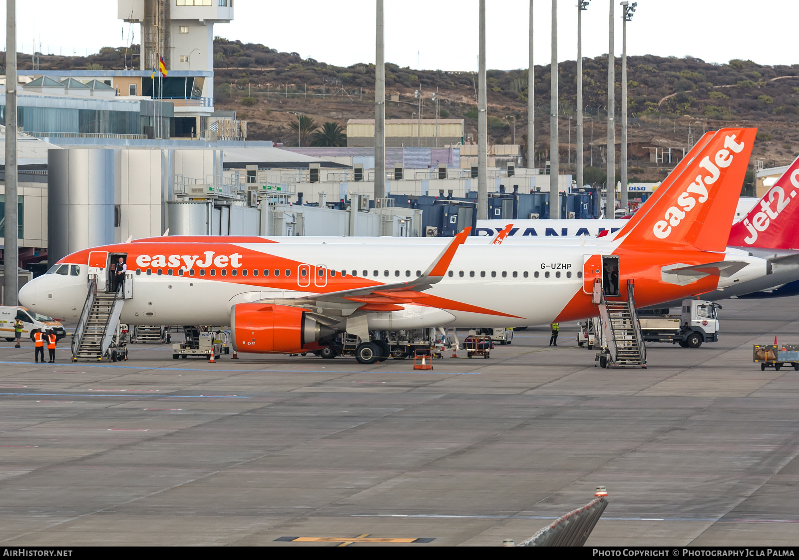 Aircraft Photo of G-UZHP | Airbus A320-251N | EasyJet | AirHistory.net #663391