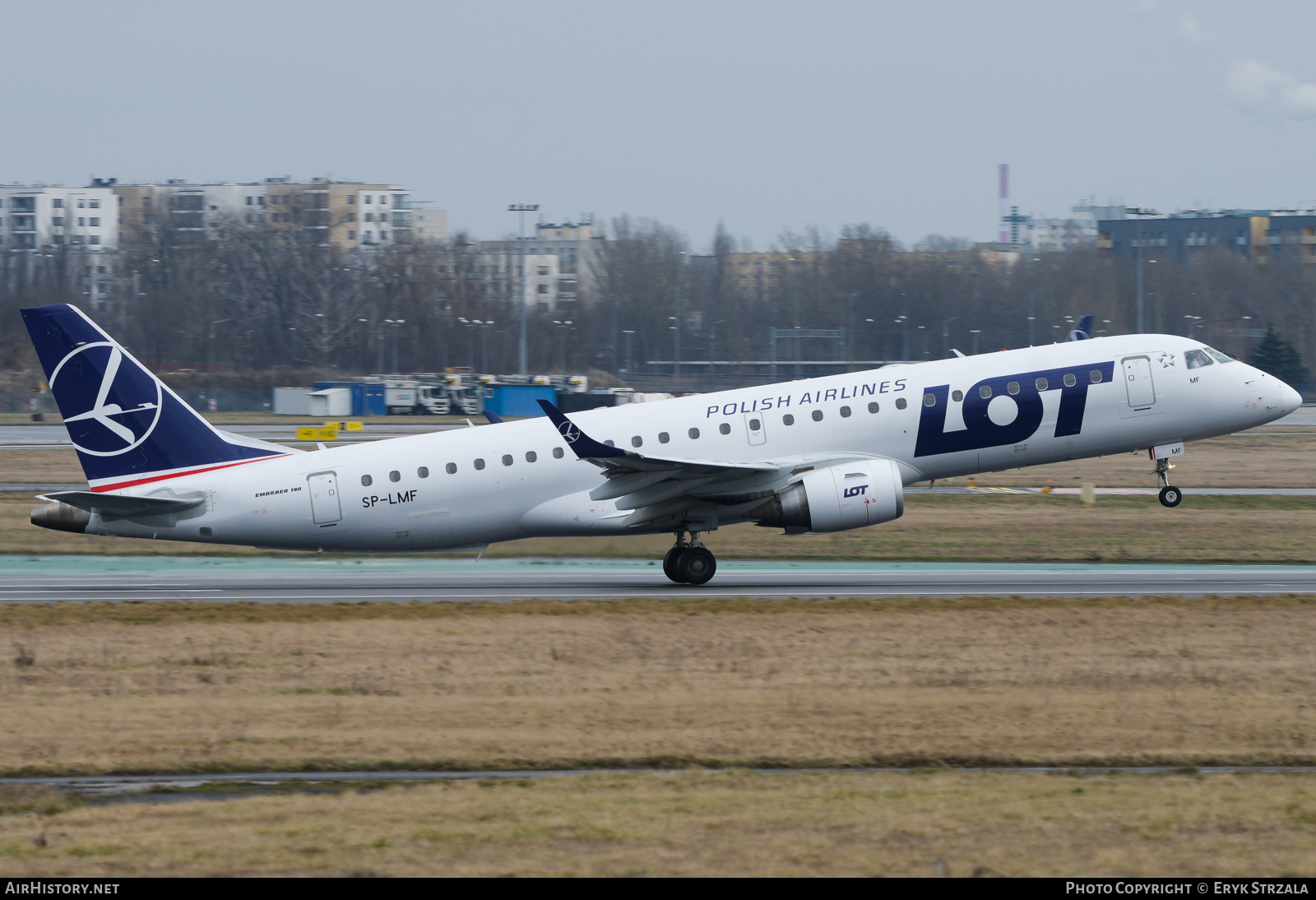 Aircraft Photo of SP-LMF | Embraer 190AR (ERJ-190-100IGW) | LOT Polish Airlines - Polskie Linie Lotnicze | AirHistory.net #663401